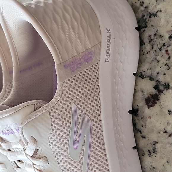 Skechers go walk slip in sneakers - Picture 4 of 9